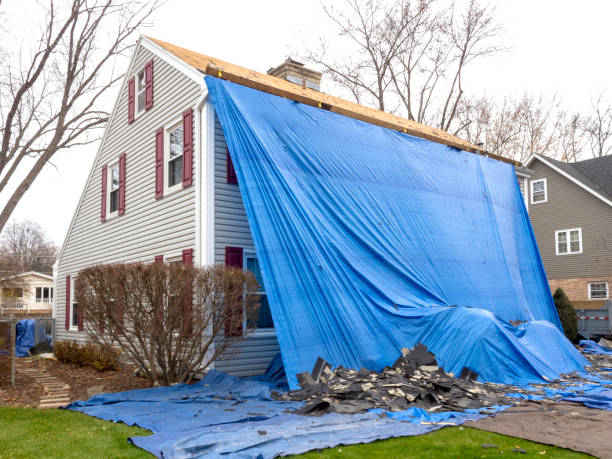 Best Siding Removal and Disposal  in Warwick, RI